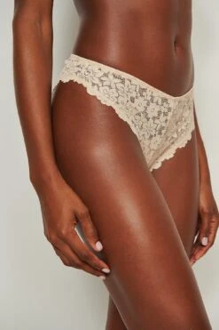 Recycled Mid Rise Lace Brazilian -Na-Kd nakd recycled mid rise lace brazilian 1013 000998 0719 01h