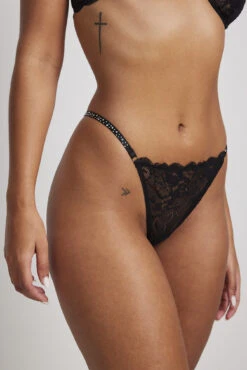 Rhinestone Strap Lace Panty -Na-Kd nakd rhinestone strap lace panty 1013 001244 0002 22502
