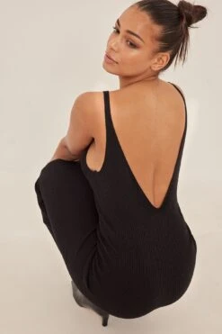 Ribbed Knitted Deep Back Dress -Na-Kd nakd ribbed knitted deep back dress 1018 007399 00027910