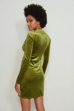 Rouched Button Velvet Dress -Na-Kd nakd rouched button velvet dress 1017 001184 3014 02b