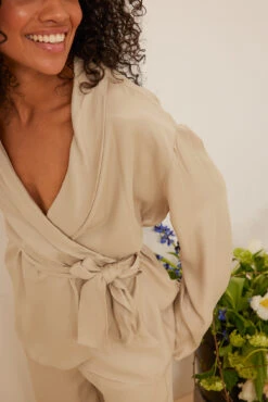 Satin Blazer Pyjamas Top -Na-Kd nakd satin blazer pyjamas top 1013 001153 0668 03