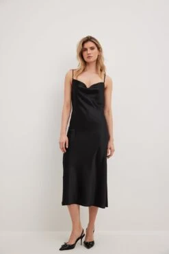 NA-KD Satin Midi Dress 19 NA-KD Satin Midi Dress -Na-Kd nakd satin midi dress 1100 006812 0002 28128 1