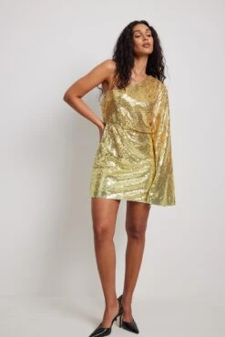 Shimmering Sequin Dress -Na-Kd nakd shimmering sequin dress 1736 000323 9737 0195