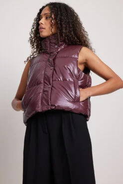 NA-KD Shiny Cropped Vest 20 NA-KD Shiny Cropped Vest -Na-Kd nakd shiny cropped vest 1018 008939 0212 12928