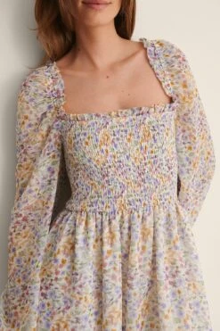 NA-KD Recycled Smocked Balloon Sleeve Maxi Dress 13 NA-KD Recycled Smocked Balloon Sleeve Maxi Dress -Na-Kd nakd smocked balloob sleeve maxi dress 1100 004816 4457 04g