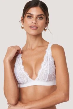Soft Lace Bra -Na-Kd nakd soft lace bra 1013 000282 0001 01a r 1 1