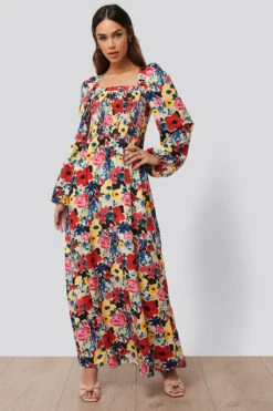 Square Neck Maxi Dress -Na-Kd nakd square neck maxi dress 1018 004666 6063 02c