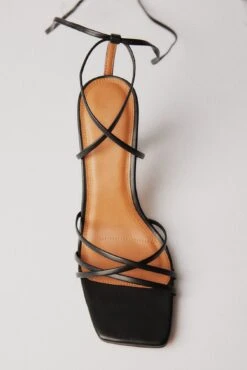 Squared Toe Strappy Heels -Na-Kd nakd squared toe strappy heels 1055 001376 0002 0642