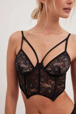 Strappy Detailed Corset 12 Strappy Detailed Corset -Na-Kd nakd strappy detailed corset 1013 001275 0002 0607