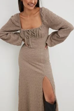 Structured Cups Midi Dress -Na-Kd nakd structured cups midi dress 1014 001330 0119 6719