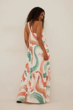 Structured Volume Maxi Dress -Na-Kd nakd structured volume maxi dress 1014 001407 0795 3731