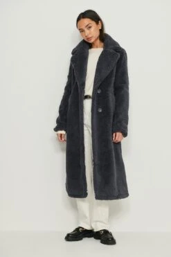 Recycled Teddy Coat -Na-Kd nakd teddy coat 1018 007920 0038 01c
