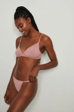 Thin Strap Scallop Mesh Thong -Na-Kd nakd thin strap scallop mesh thong 1013 000962 3043 03c