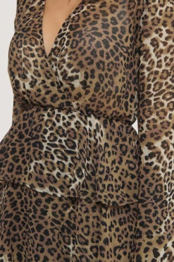 Triple Layer LS Flounce Dress -Na-Kd nakd triple layer ls flounce dress 1018 001013 0812 05g r2