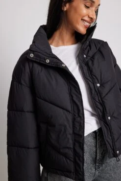 NA-KD V Detail Padded Jacket