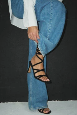 Velvet Strappy Heels -Na-Kd nakd velvet strappy heels 1055 001281 0002 2copy