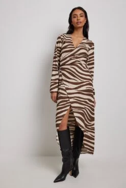 NA-KD Waist Detail Maxi Dress 16 NA-KD Waist Detail Maxi Dress -Na-Kd nakd waist detail maxi dress 1100 006856 3180 1050