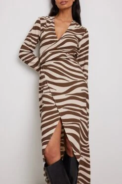 NA-KD Waist Detail Maxi Dress 14 NA-KD Waist Detail Maxi Dress -Na-Kd nakd waist detail maxi dress 1100 006856 3180 1061