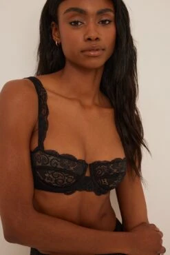 Wide Strap Lace Balconette Bra