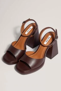 Chubby Plateau Heels -Na-Kd nakdchubby plateau heels 1055 001378 1182 3226 r