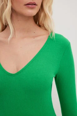 V-Neck Rib Long Sleeved Midi Dress -Na-Kd nakdv neck rib long sleeved midi dress 1044 000241 0010 29736