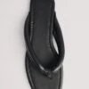 Padded Toe Strap Slippers 2 Padded Toe Strap Slippers -Na-Kd padded toe strap slippers 1055 001423 00020937