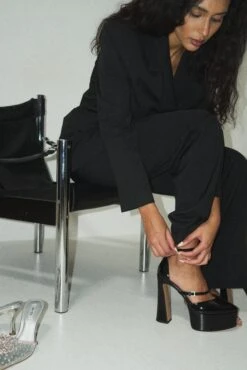 Pointy Plateau Heels -Na-Kd pointy plateau heels 1055 001363 0002 11