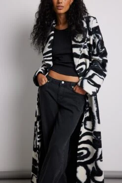 Printed Maxi Coat -Na-Kd printed maxi coat 1018 009898 025925142