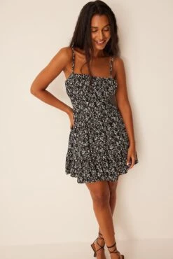 Recycled Frill Detail Mini Dress -Na-Kd recycled frill detail mini dress 1659 000067 3100 01c