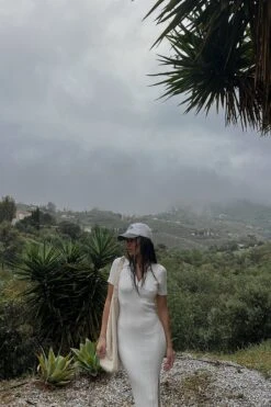 NA-KD Rib Knitted Collar Midi Dress