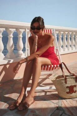 Scallop Hem Mini Dress -Na-Kd scallop hem mini dress 1795 000025 0004 1 editorial