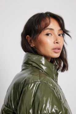 NA-KD Shiny Padded Jacket -Na-Kd shiny padded jacket 1100 006671 005212261