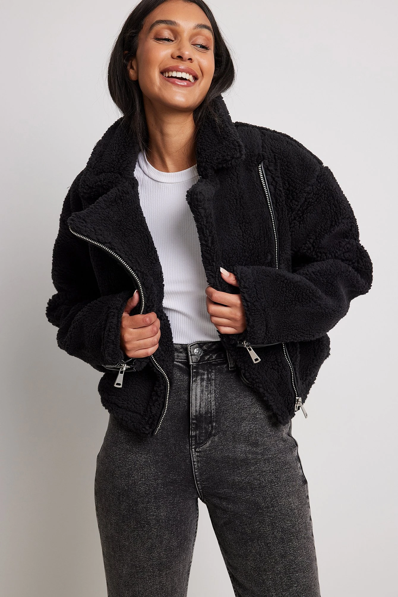 NA-KD Recycled Short Teddy Zipper Jacket 3 NA-KD Recycled Short Teddy Zipper Jacket