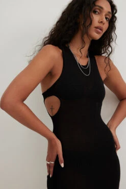Side Cut Out Knitted Dress -Na-Kd side cut out knitted dress 1769 000018 0002 03