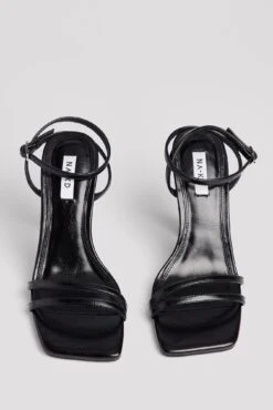 Slim Strap High Heels -Na-Kd slim strap high heels 1055 001350 0002 2334