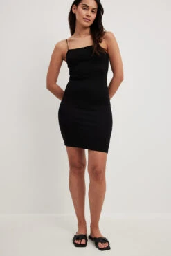 NA-KD Spaghetti Strap Dress -Na-Kd spaghetti strap dress 1100 007441 000222828