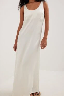 Straight Satin Maxi Dress -Na-Kd straight satin midi dress 1727 000141 1096block platform heels 1727 000153 0010 15958 copy