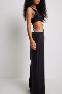 Strappy Metal Detail Dress -Na-Kd strappy metal detail dress 1686 000108 000223343