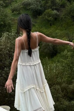 Straps Detail Frills Midi Dress