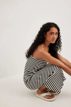 Striped Tube Midi Dress -Na-Kd striped tube midi dress 1044 000291 1123 16663