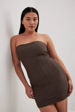 Structured Tube Dress -Na-Kd structured tube dress 1018 010396 0017 33786