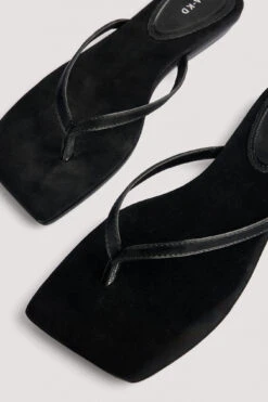Thong Strap Slippers -Na-Kd thong strap slippers 1055 001426 00021380