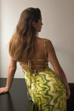 Tie Detail Satin Dress 13 Tie Detail Satin Dress -Na-Kd tie detail satin dress 1730 000038 9426 social 1