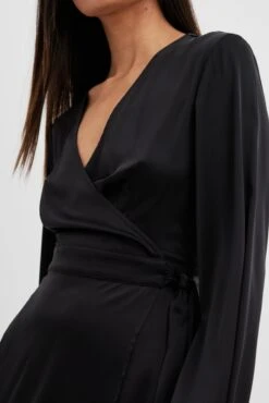 Tie Waist Flowy Mini Dress -Na-Kd tie waist flowy mini dress 1014 001492 0002 4