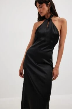 Twisted Front Satin Midi Dress 12 Twisted Front Satin Midi Dress -Na-Kd twisted front satin midi dress 1708 000122 0002 r 3