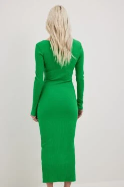 V-Neck Ribbed Midi Dress 40 V-Neck Ribbed Midi Dress -Na-Kd v neck ribbed midi dress 1044 000280 00107926 1