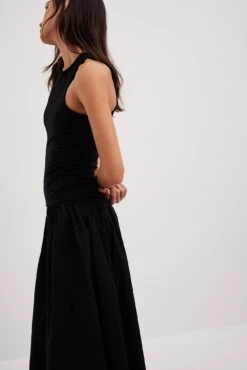 Voluminous Maxi Dress -Na-Kd voluminous maxi dress 1018 010294 0002 4215