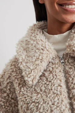 NA-KD Zip Teddy Jacket -Na-Kd zip teddy jacket 1100 006792 0005 1466